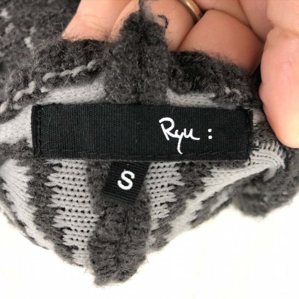 Ryu Cardigan Sweater Jumper Womens Small Charcoal Gray Short Sleeve Modern - Picture 13 of 16